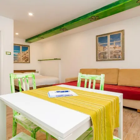 Apartment Figa